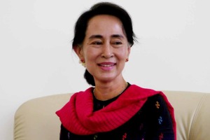 Aung.San (1)