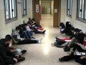 Studenti del liceo Bottoni protestano